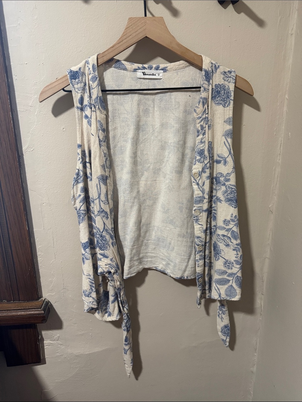 Vintage-Inspired Cream & Blue Floral Tie-Front Sweater Vest